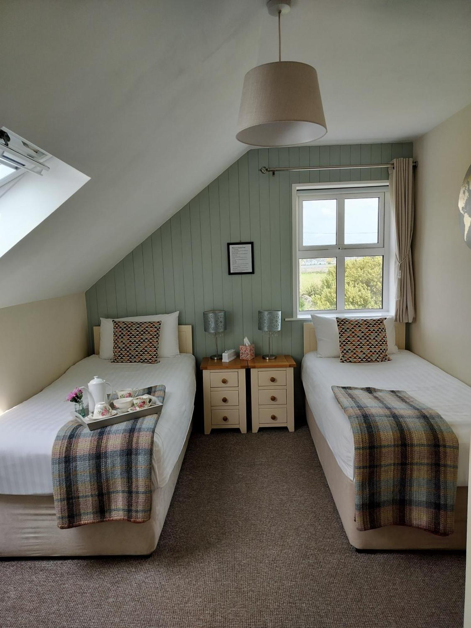 Lanelodge Doolin Quarto foto